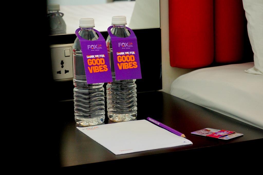 FOX Lite DPulze Cyberjaya by Ascott Hotel Bagian luar foto