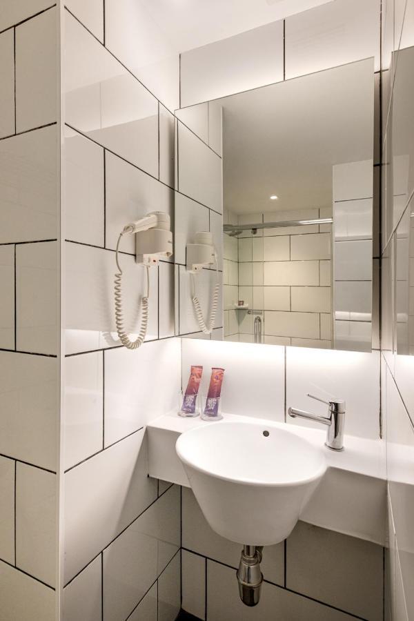 FOX Lite DPulze Cyberjaya by Ascott Hotel Bagian luar foto